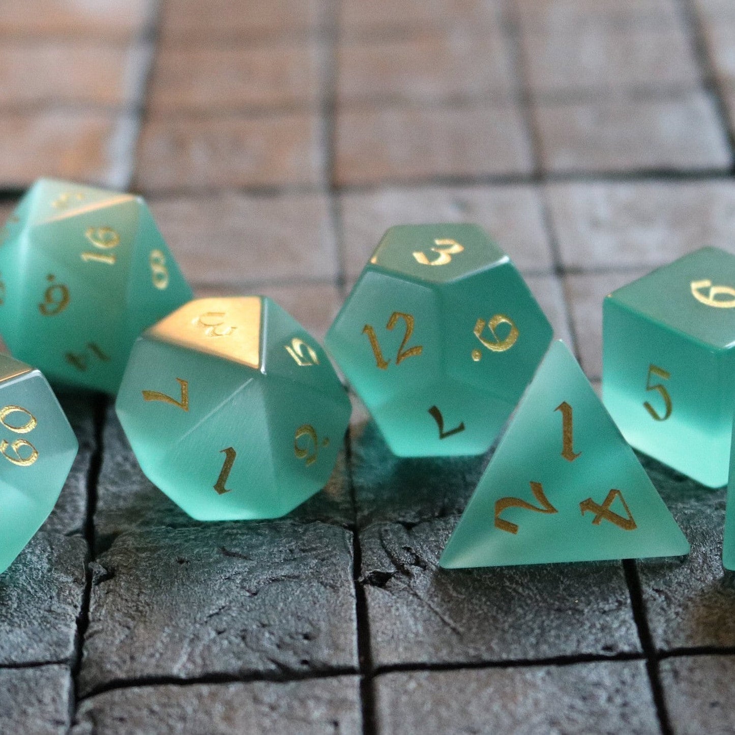 Hand Carved Gemstone Aquamarine Cats Eye Stone (And Box) Polyhedral Dice DND Set