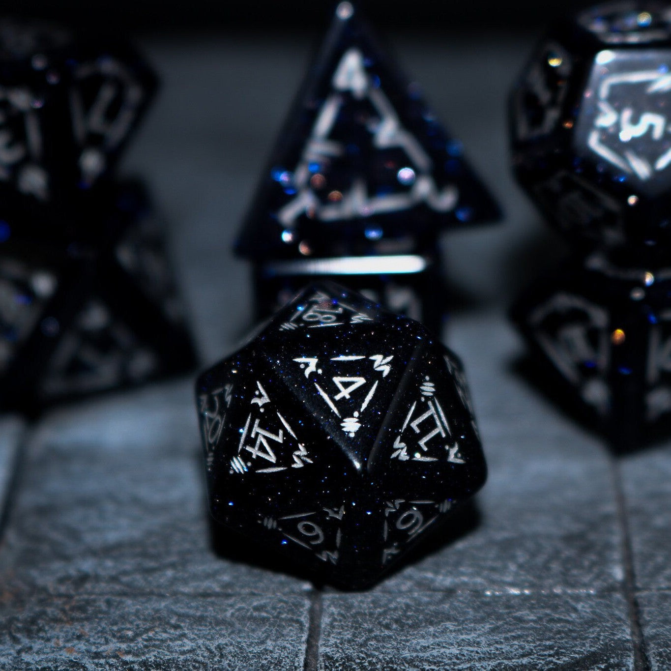 Set Of Dragon Shield Gemstone Blue Sandstone Silver Font (And Box) Polyhedral Dice Dice Set