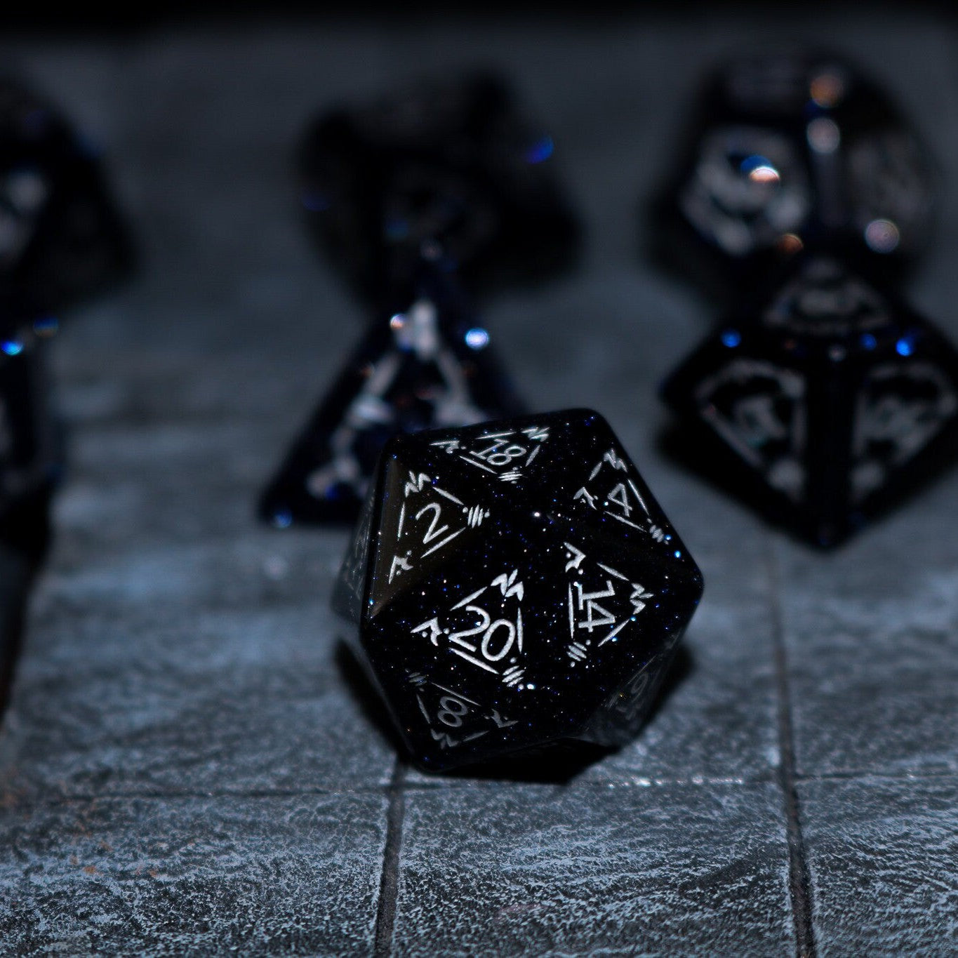 Set Of Dragon Shield Gemstone Blue Sandstone Silver Font (And Box) Polyhedral Dice Dice Set