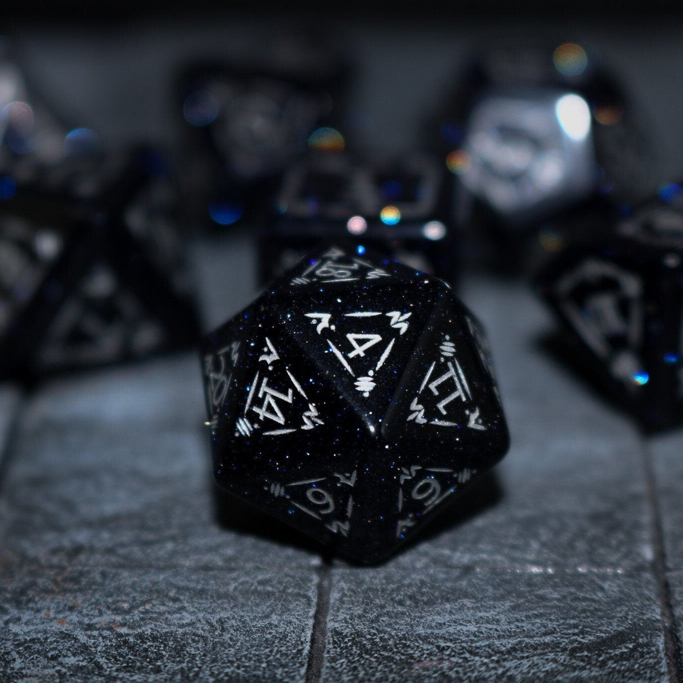 Set Of Dragon Shield Gemstone Blue Sandstone Silver Font (And Box) Polyhedral Dice Dice Set