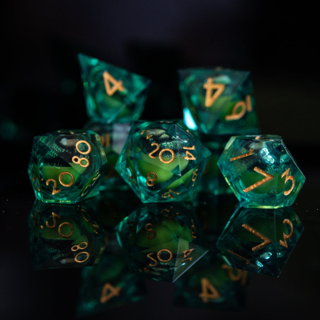 Reptilian Green Liquid Core Dice Set