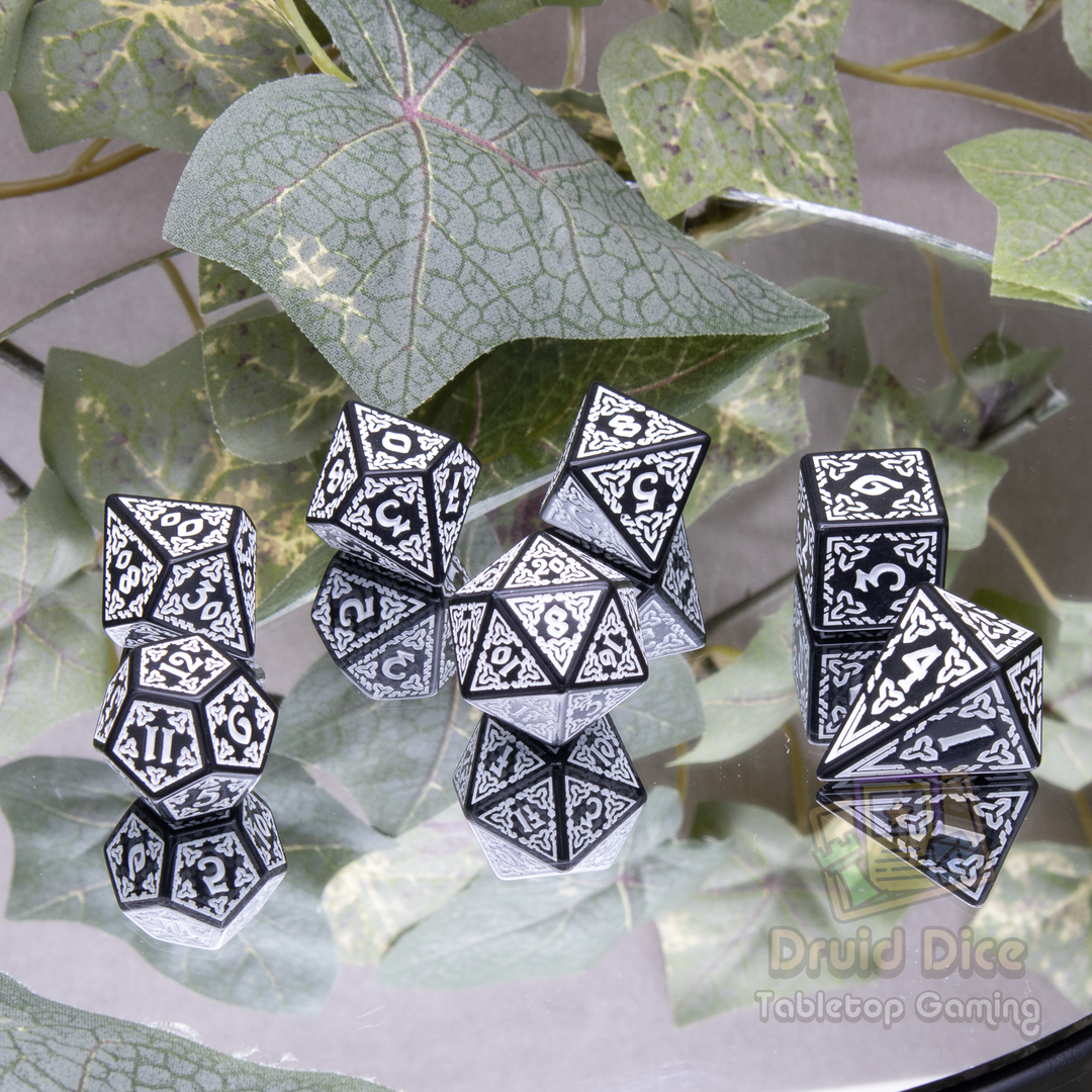 Specialty Celtic Knot Design Dice Set - 3 Color Options