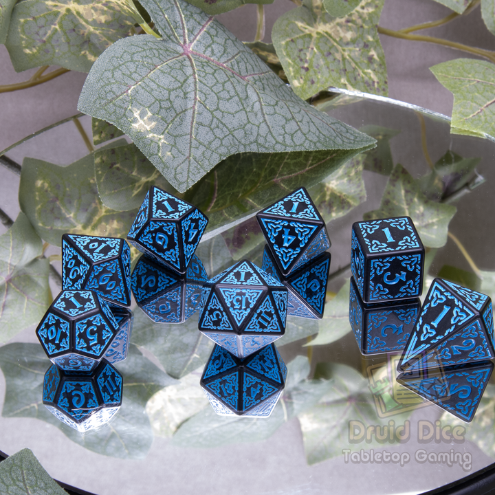 Specialty Celtic Knot Design Dice Set - 3 Color Options