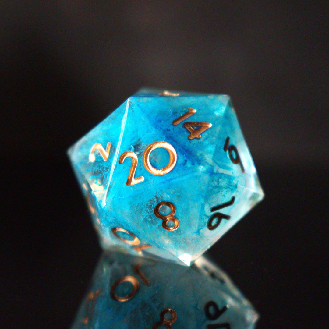 Shape of Water Sharp-Edged Resin Dice Set