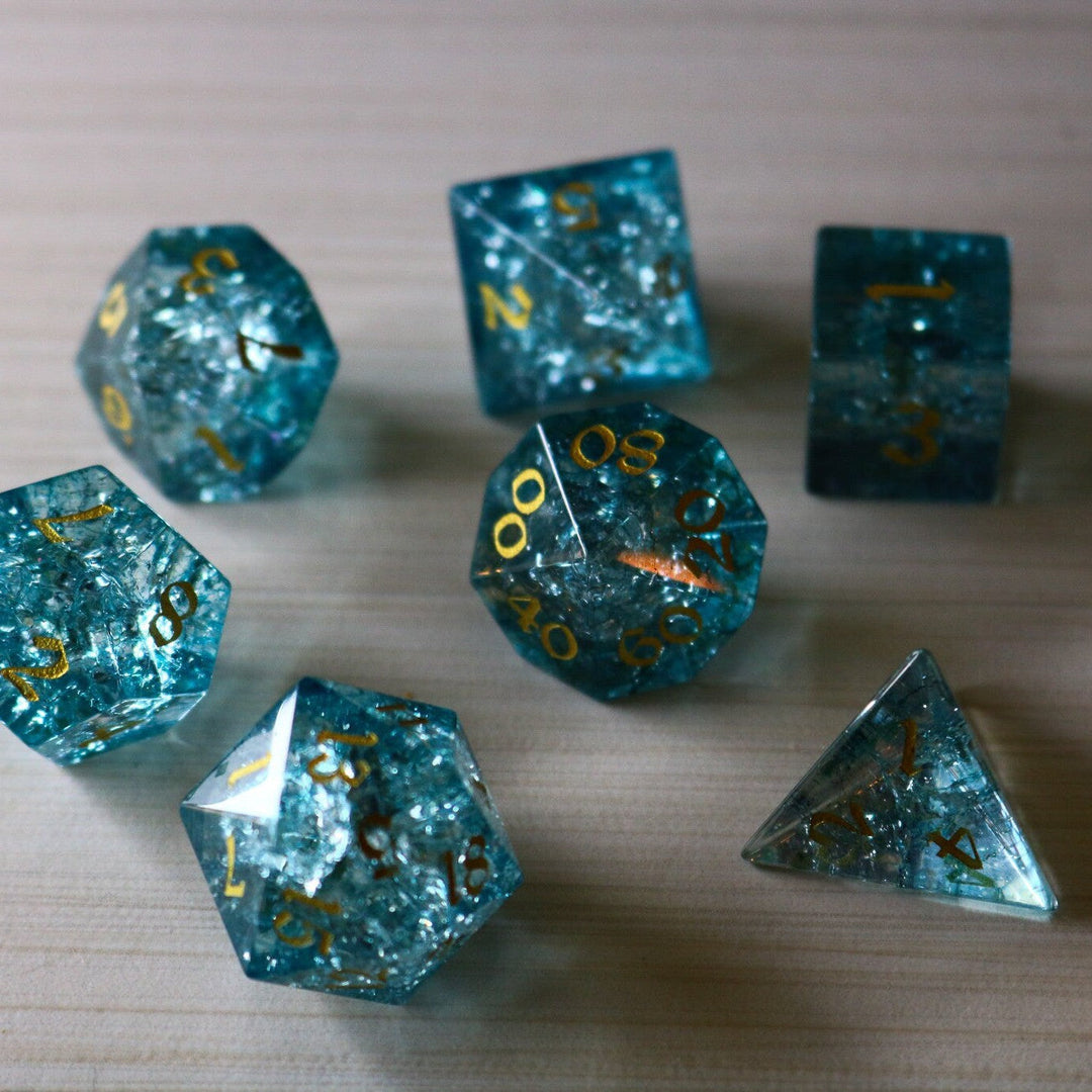 Ocean Forge Fire Glass Blue (And Box) Polyhedral Dice DND Set