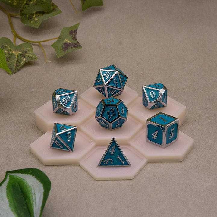 Metal Dice - Glow Aqua - Set